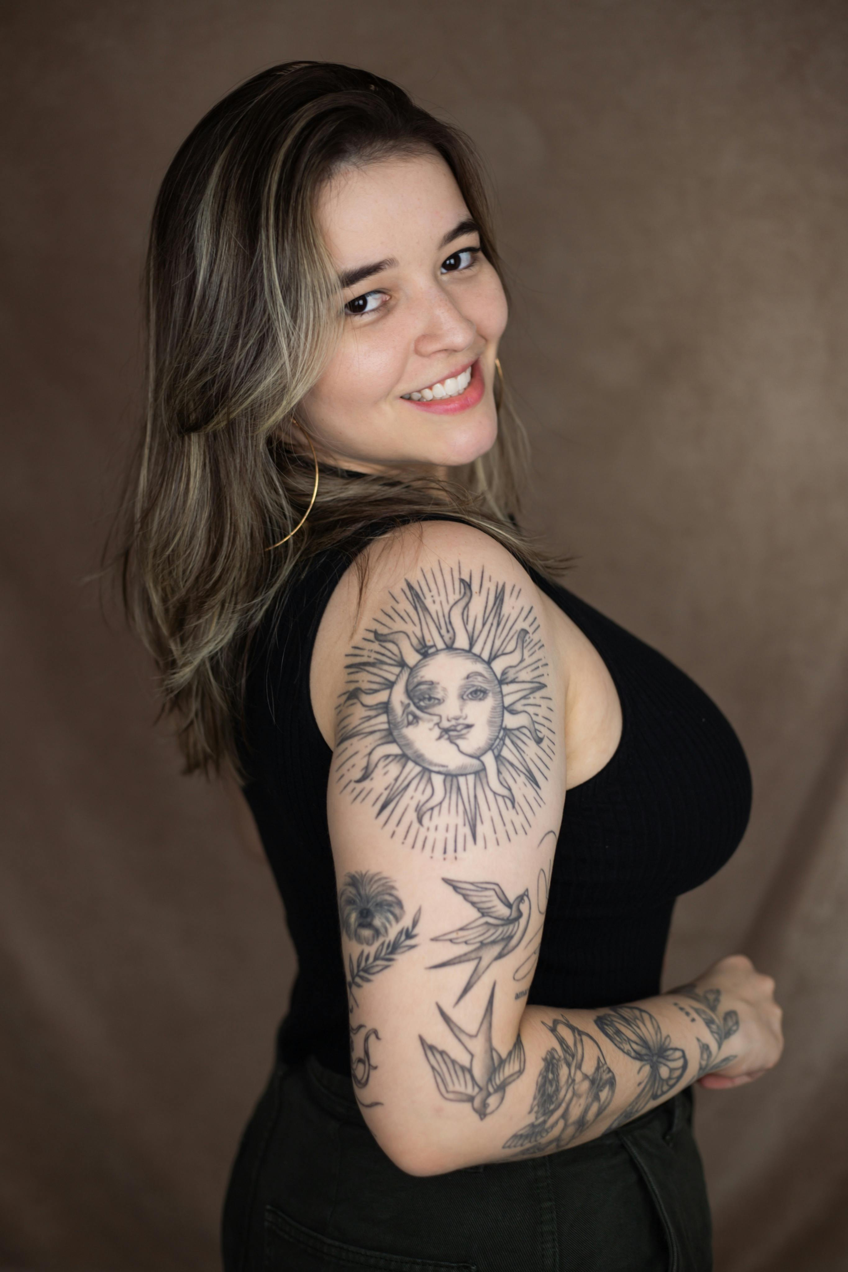 最新视频封面：晨光的方向